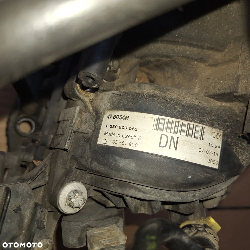 KOLEKTOR SSACY OPEL CORSA D MERIVA ASTRA H COMBO 1.4 0280600063 55557906 - 3