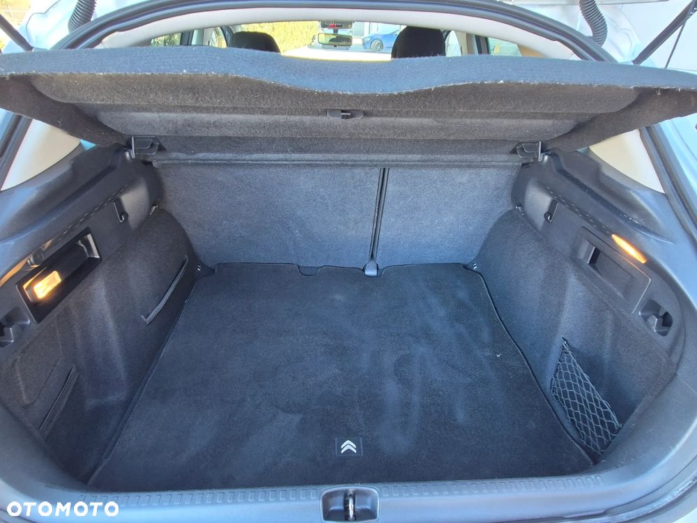 Citroën C4 VTi 120 Attraction - 27