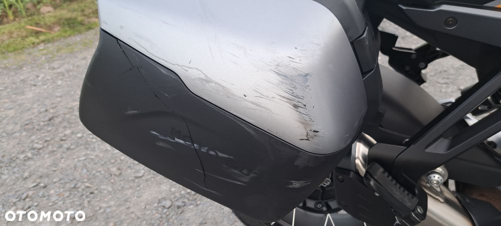 Moto Guzzi Stelvio - 16