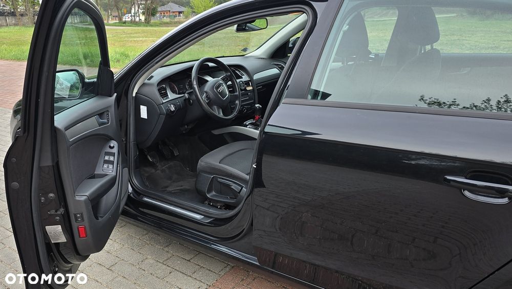 Audi A4 Limousine 2.0 TDI - 8