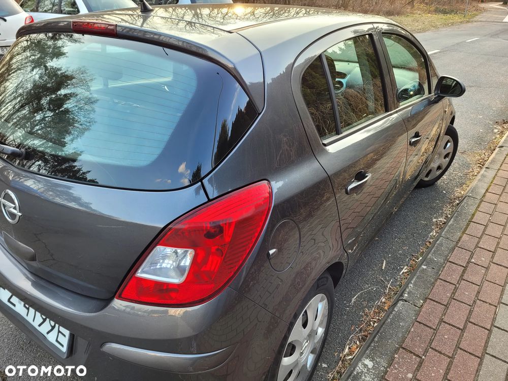 Opel Corsa 1.2 16V Enjoy - 12