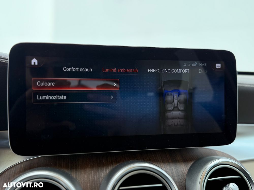 Mercedes-Benz GLC 220 d 4MATIC 9G-TRONIC AMG Line - 23