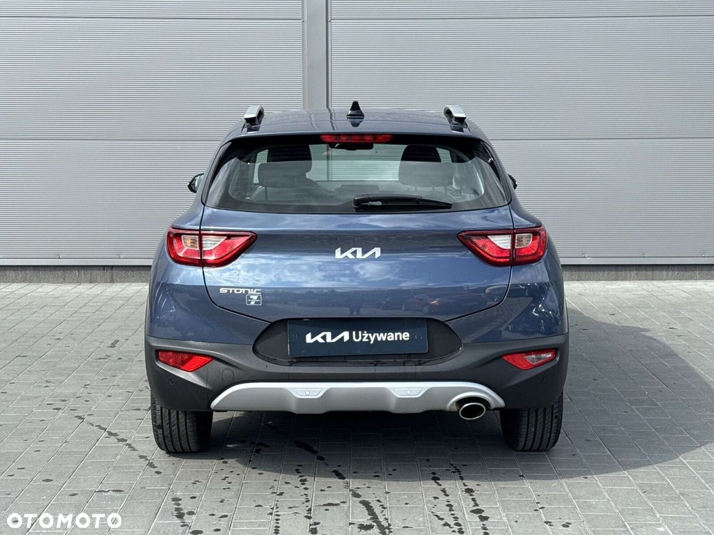 Kia Stonic 1.2 L - 11