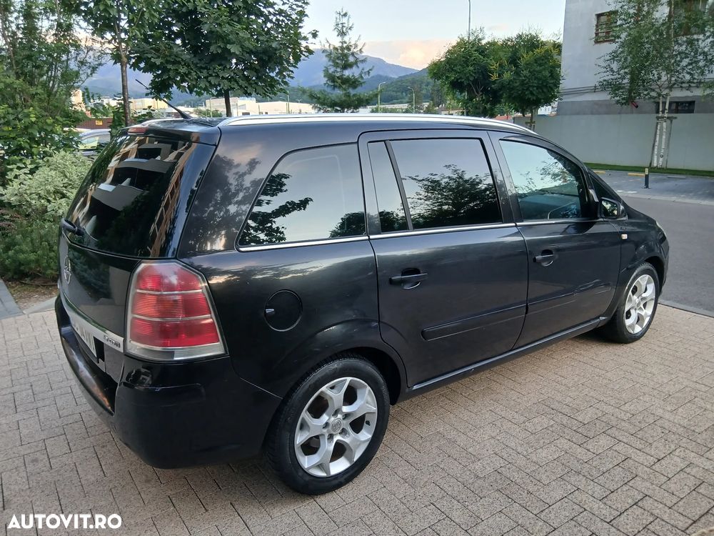 Opel Zafira 1.9 CDTI Sport - 3