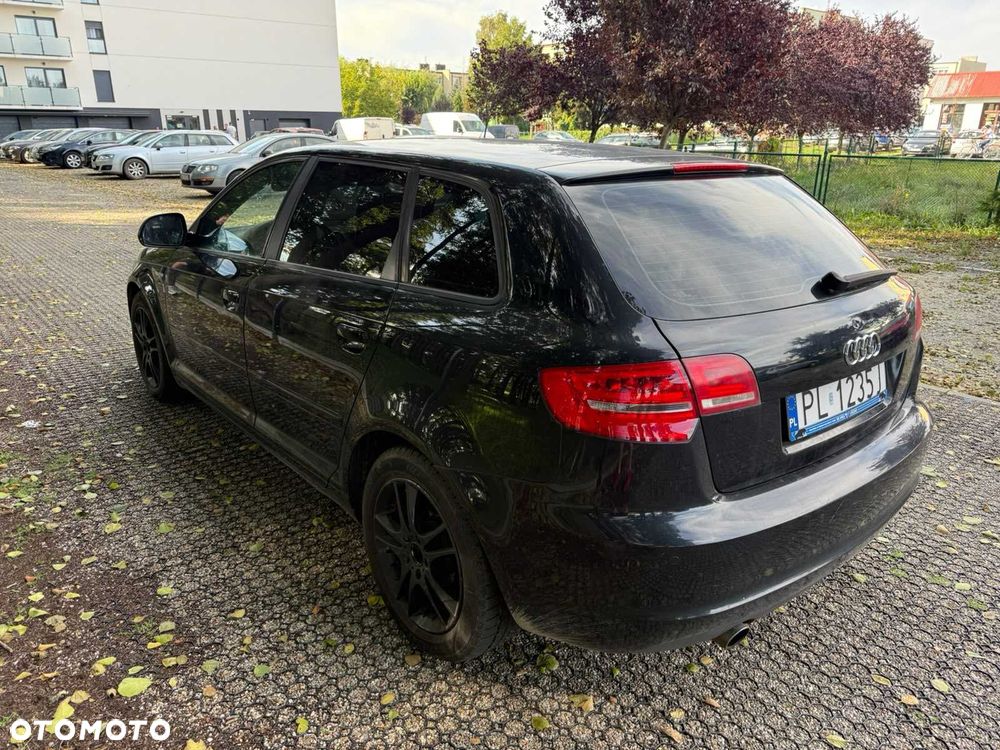 Audi A3 Sportback - 3