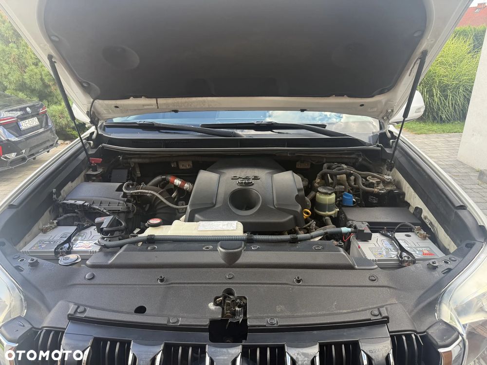Toyota Land Cruiser LC 2.8 D-4D Prado - 37
