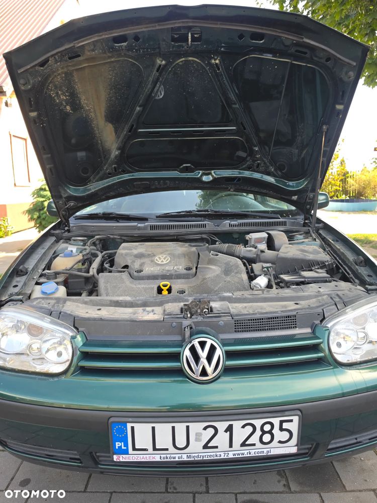 Volkswagen Golf 1.6 Comfortline - 11