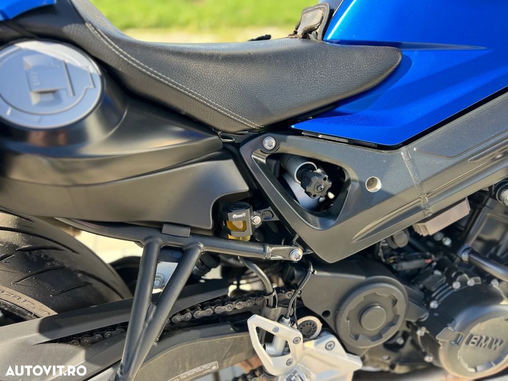 BMW F800R - 8