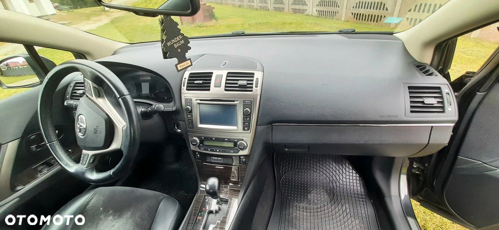 Toyota Avensis 1.8 Sol plus - 8