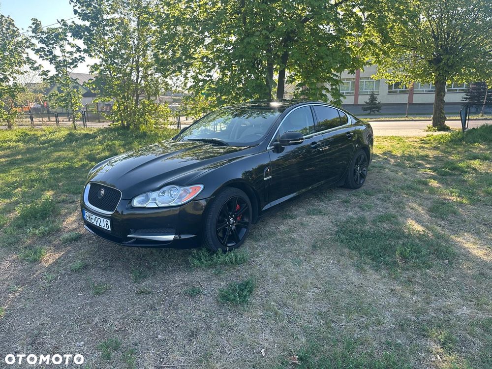 Jaguar XF - 1