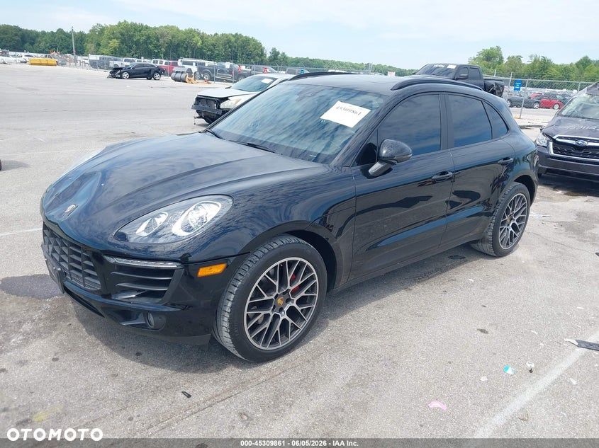 Porsche Macan - 2