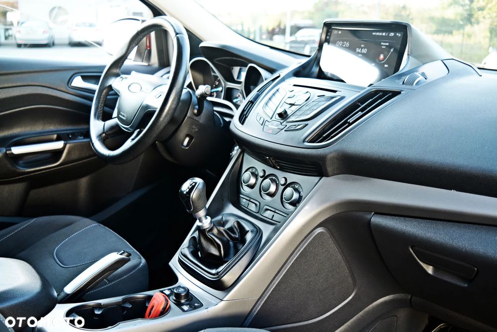 Ford Kuga 1.5 EcoBoost 2x4 Black & Silver - 9