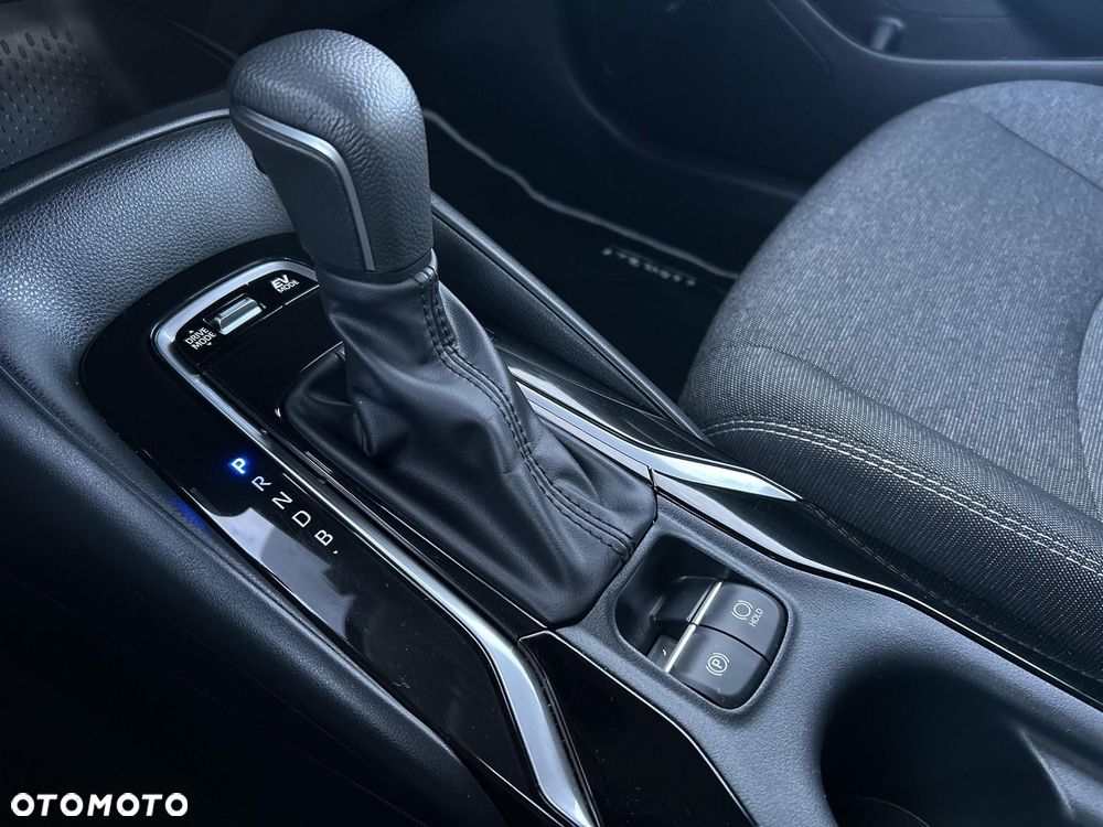 Toyota Corolla 1.8 Hybrid Comfort - 19