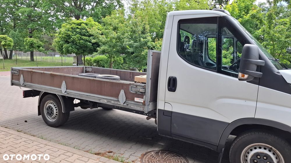 Iveco DAILY 35S16 - 16