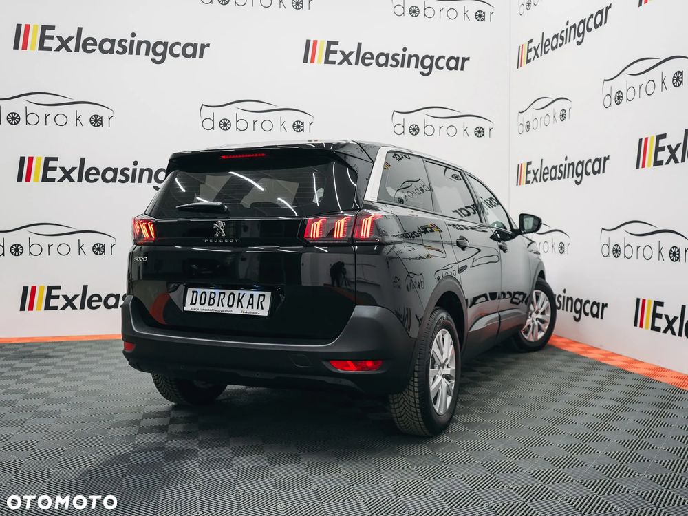 Peugeot 5008 - 10