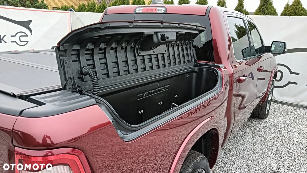RAM 1500 - 17