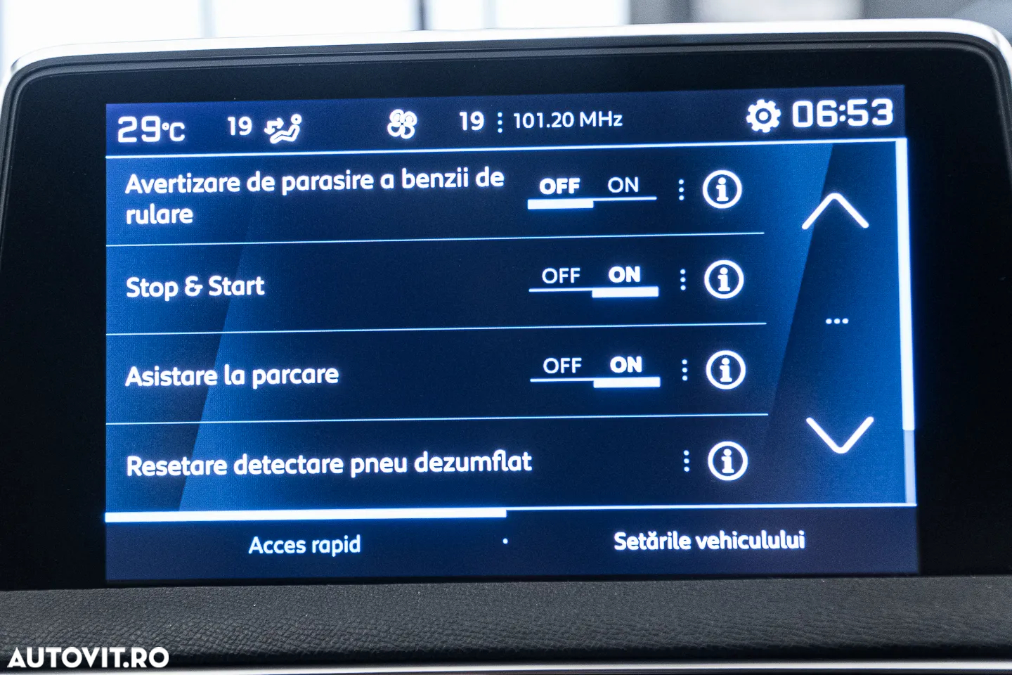 Peugeot 3008 1.2 PureTech 130 BVM6 Allure Pack - 32
