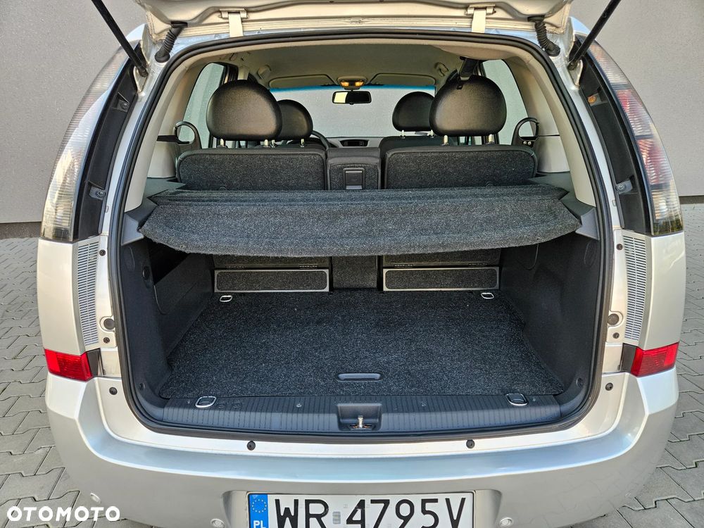 Opel Meriva 1.8 16V Essentia Easytronic - 28