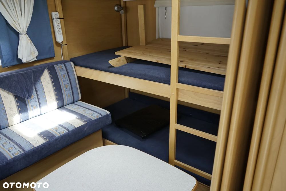 Dethleffs Camper C720 - 15