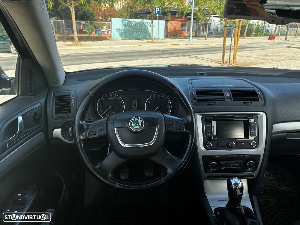 Skoda Octavia 1.6 TDI Elegance - 6