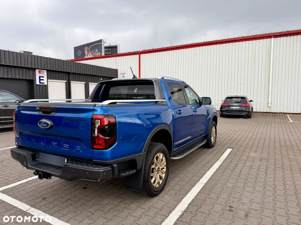 Ford Ranger 2.0 EcoBlue Bi-Turbo 4x4 DC Wildtrak - 4