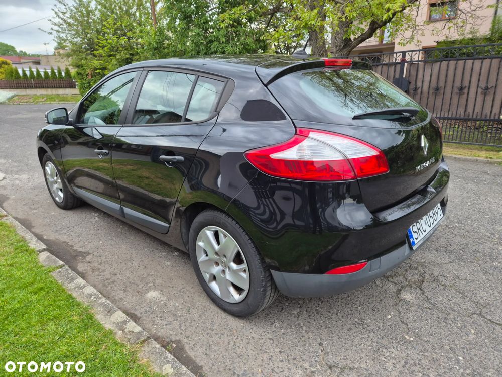 Renault Megane 1.6 16V 100 J'taime - 7
