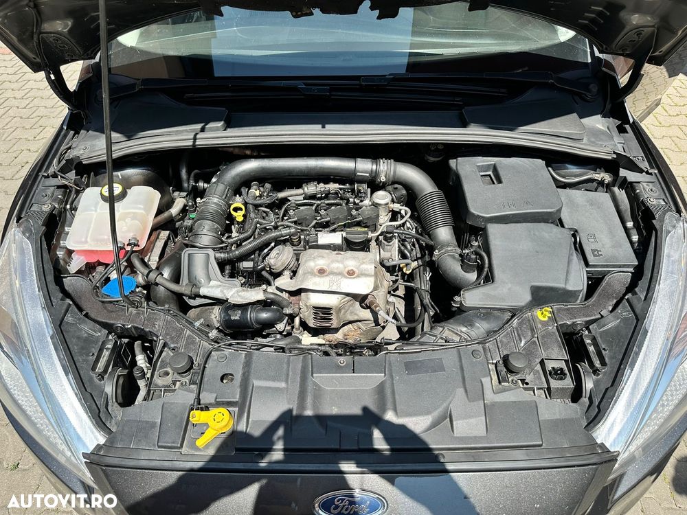 Ford Focus 1.0 EcoBoost Start Stop Titanium - 6