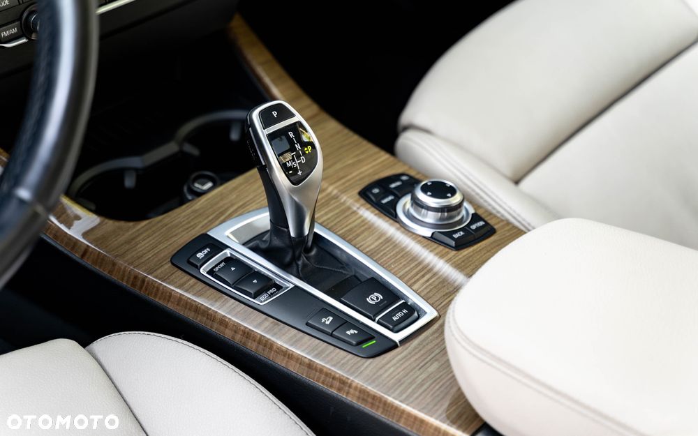 BMW X3 35i xDrive - 11