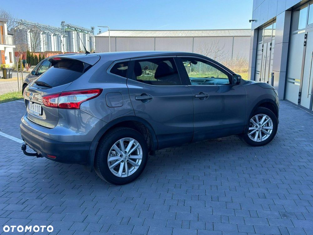 Nissan Qashqai - 11
