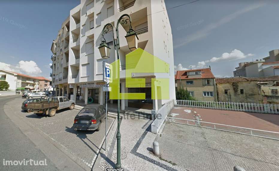 Armazém Comercial Macedo de Cavaleiros - Financiamento 100% - Grande imagem: 2/12