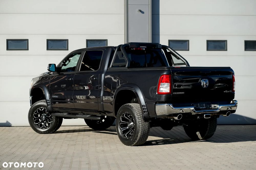 RAM 1500 5.7 Crew Cab Shortbed Bighorn Chrome - 8