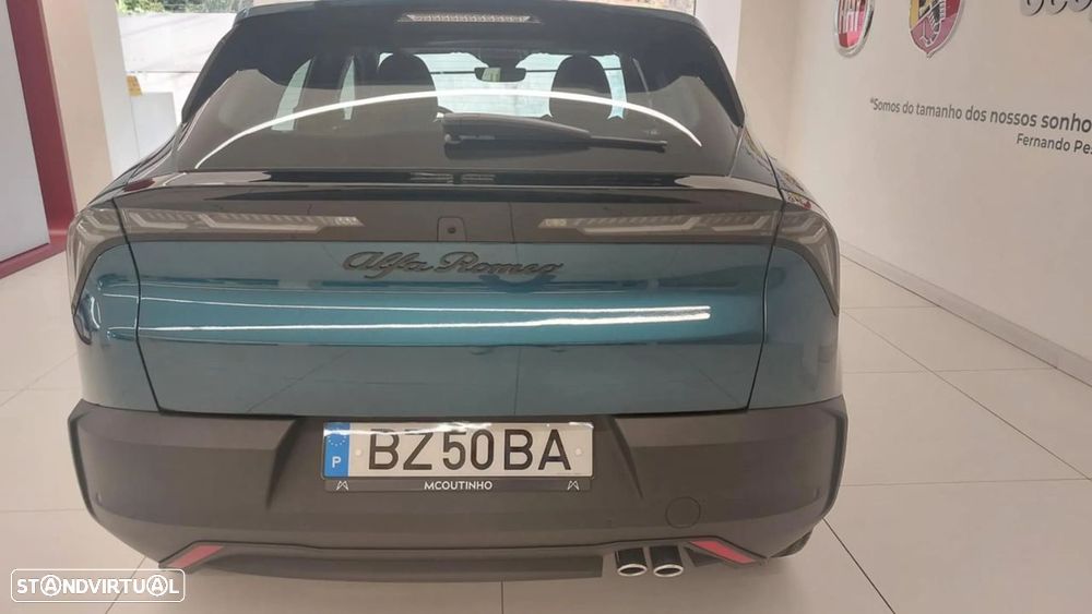 Alfa Romeo Junior 1.2 Intensa eDCT6 - 5