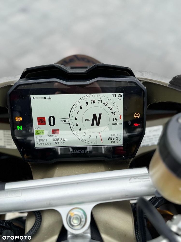 Ducati Panigale V4S - 12