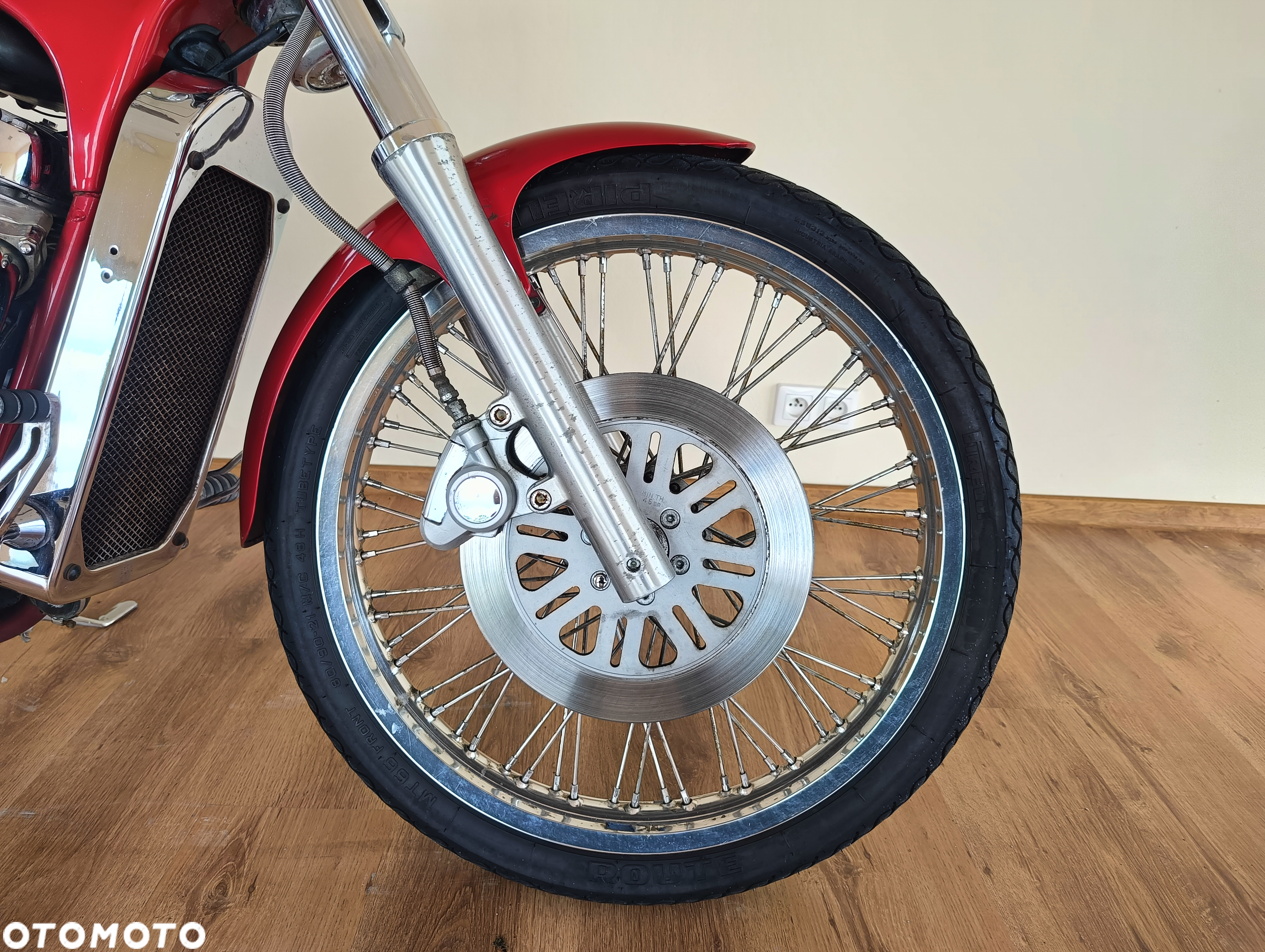 Suzuki Intruder - 3