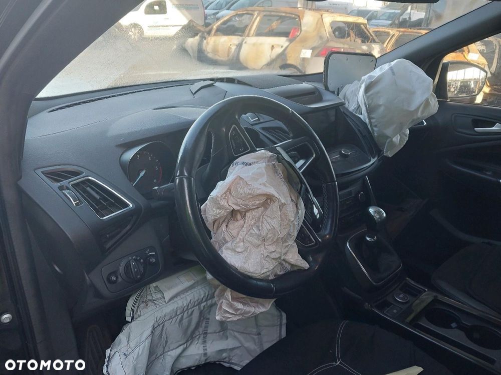 Ford Kuga 2.0 TDCi AWD ST-Line Black - 11