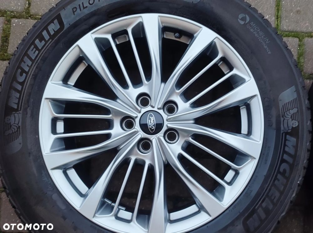 Koła Zimowe Felgi Aluminiowe Oryg. Ford Kuga 18 Cali 5x108 Et50  Michelin 225/60/18 2020r Ideał - 5