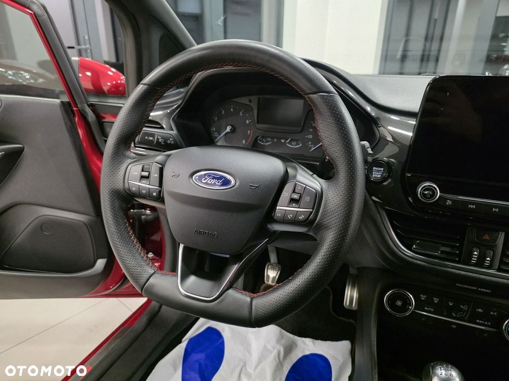 Ford Fiesta 1.1 ST-Line - 19