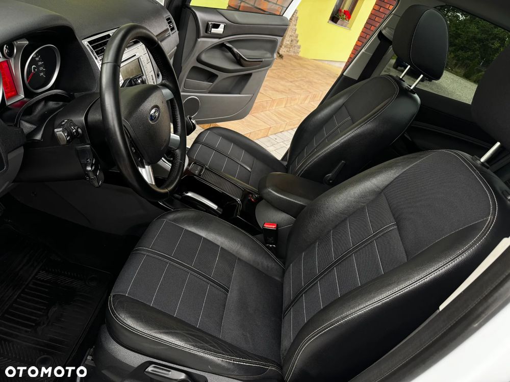 Ford Kuga 2.0 TDCi Titanium S - 8