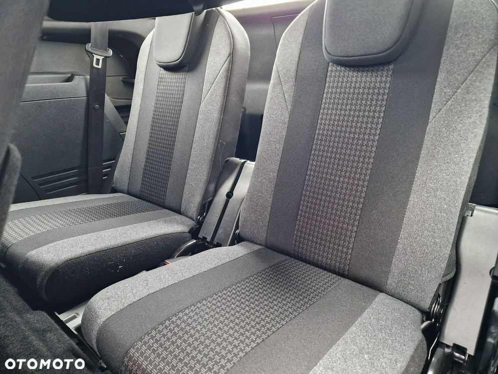 Peugeot 5008 BlueHDI 130 EAT8 Active Pack - 20