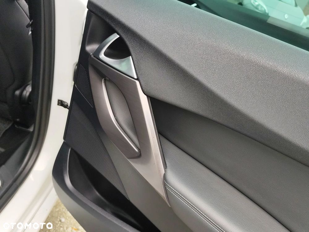 Citroën DS5 2.0 HDi Hybrid4 SoChic MCP - 15