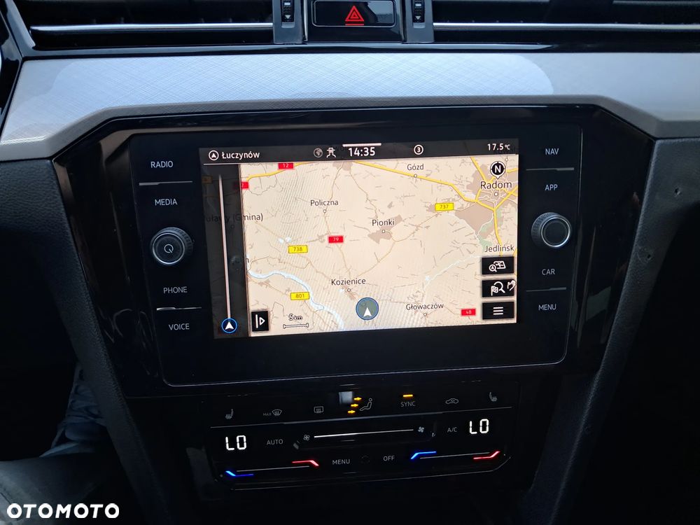 Volkswagen Passat - 18