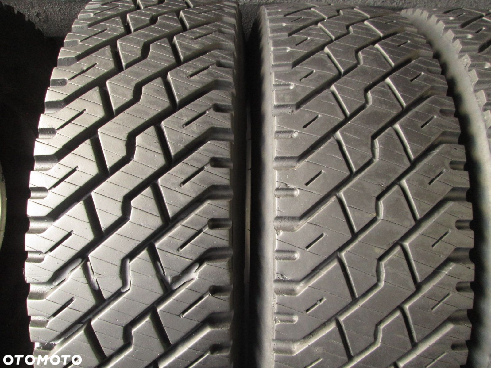 Opony ciężarowe 215/75/17.5 Bieżnikowana Wzór Michelin S. Opony ciężarowe - 5
