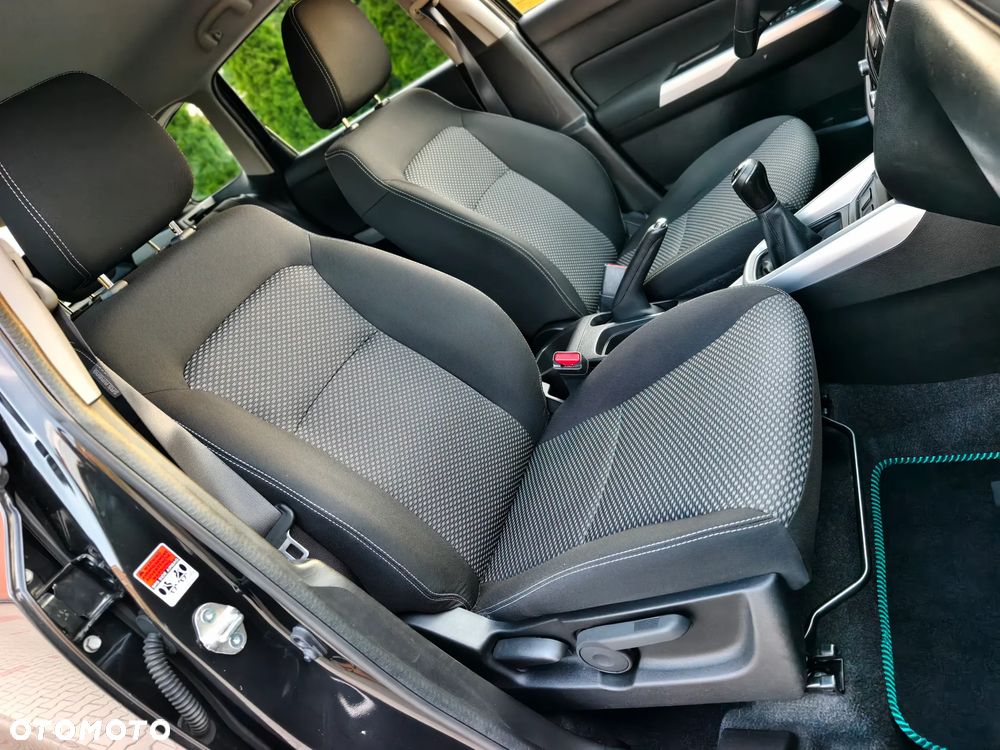 Suzuki Vitara 1.6 (4x4) Allgrip Comfort+ - 21