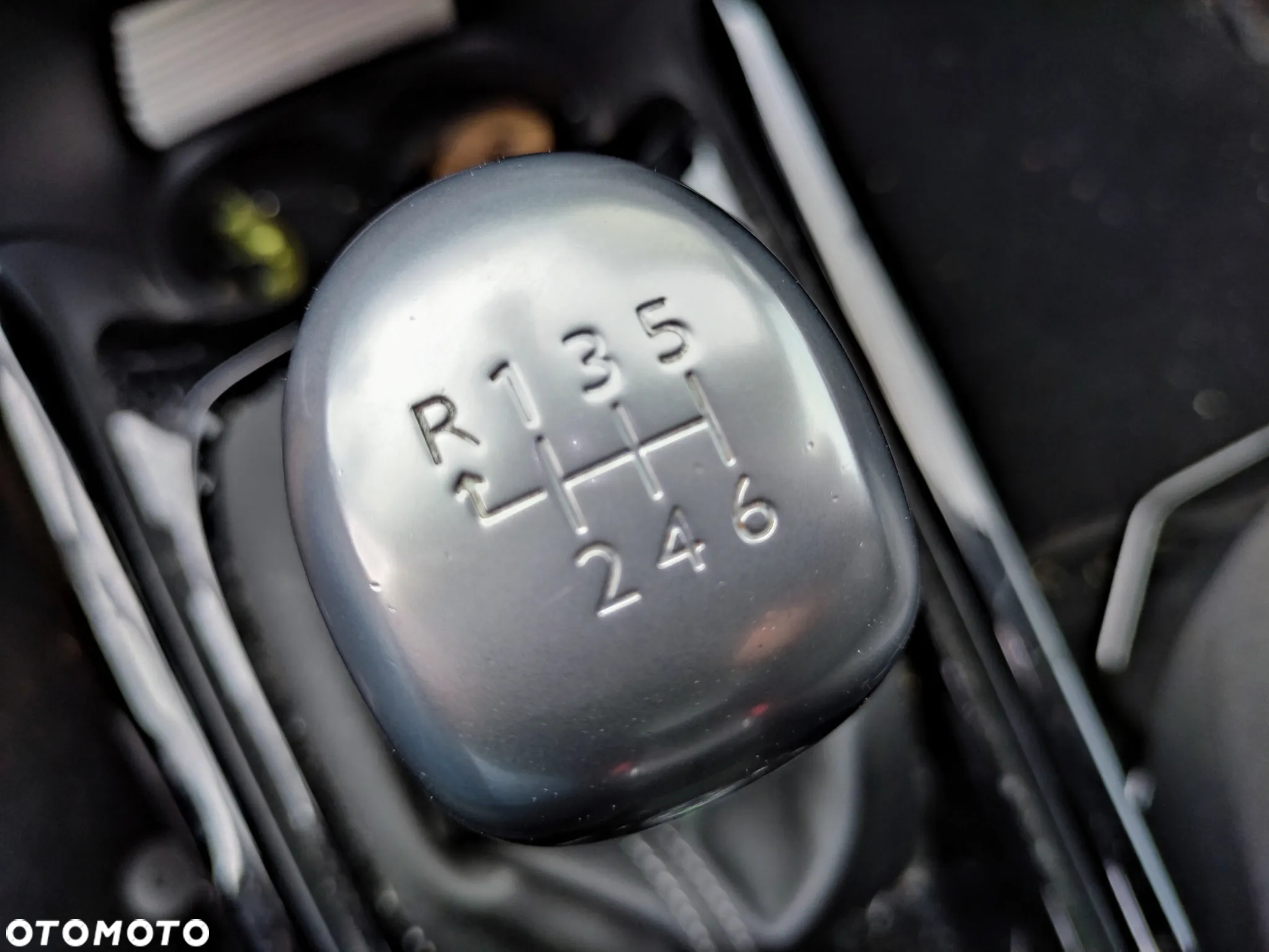 Peugeot 2008 PureTech 110 Stop&Start Allure - 22