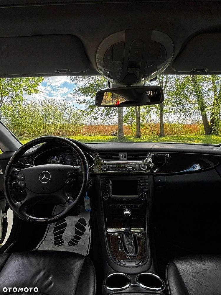 Mercedes-Benz CLS 500 - 5