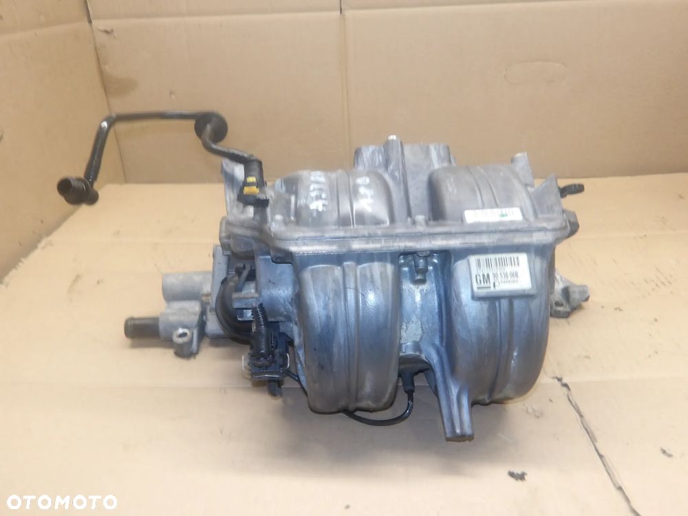 OPEL ASTRA G II BERTONE 3D 98-09 1.8B KOLEKTOR SSĄCY 90536060 - 3