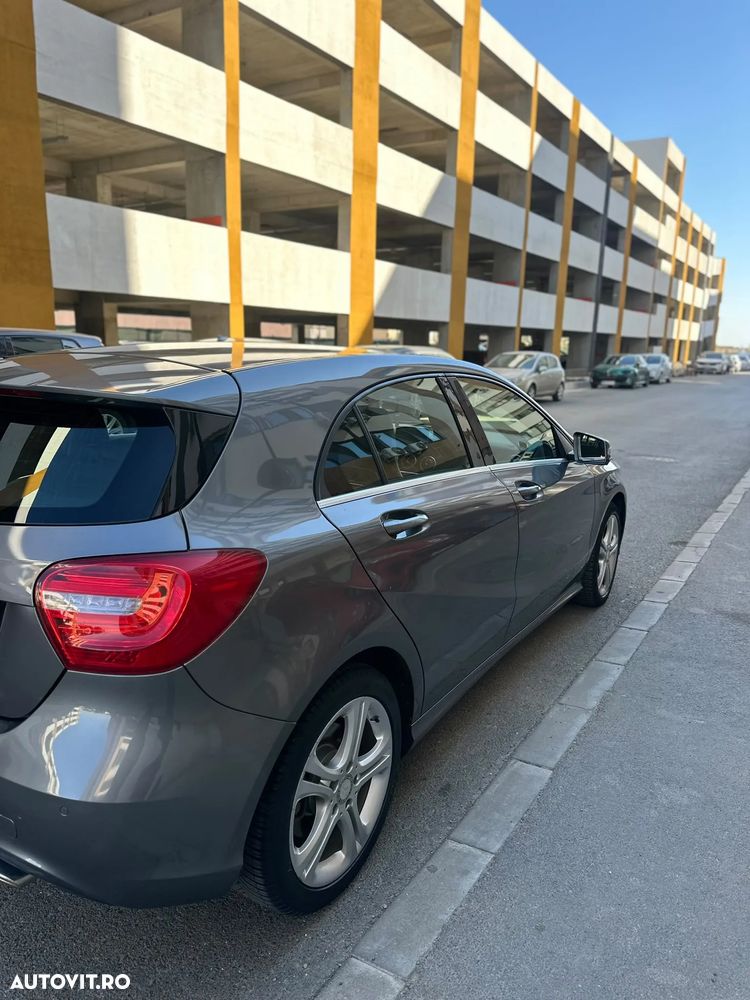 Mercedes-Benz A 200 2014 photo 4