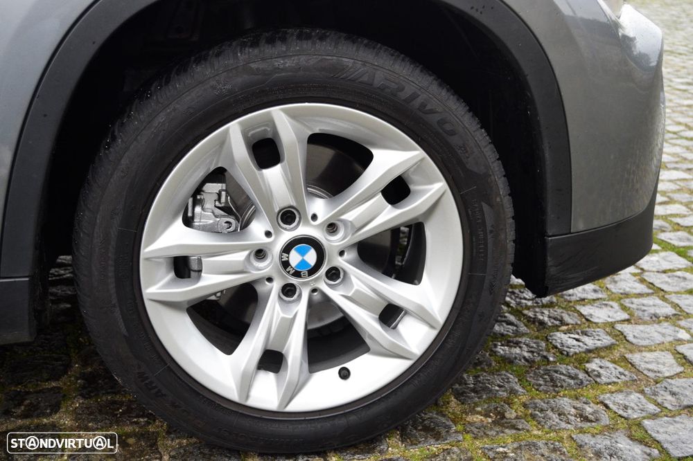 BMW X1 sDrive18d xLine - 9