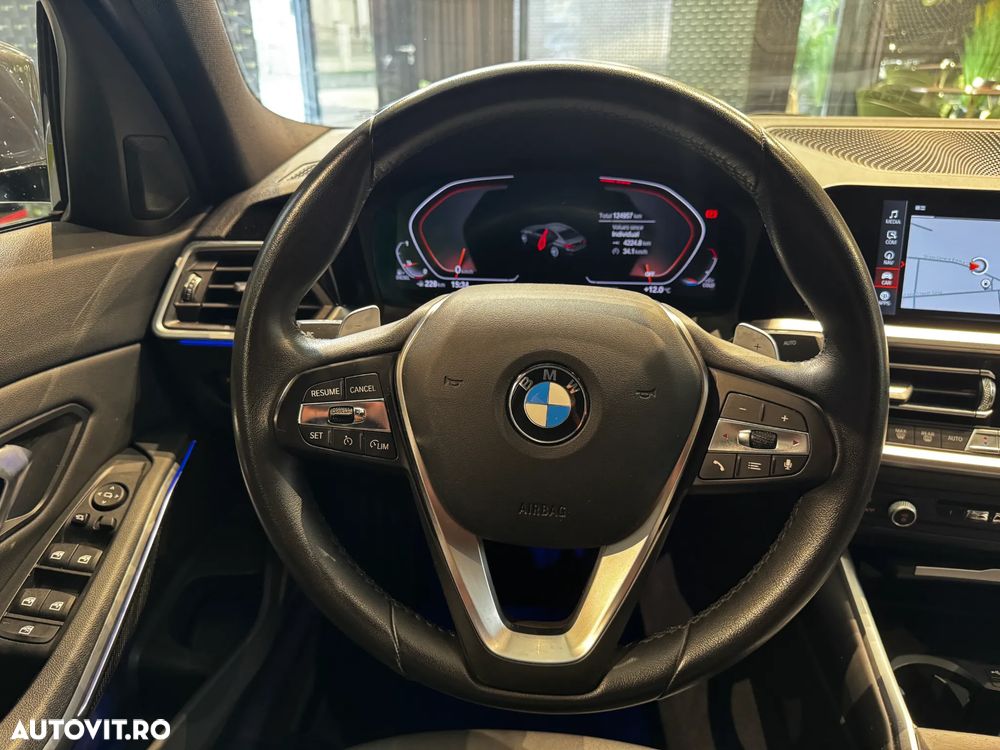 BMW Seria 3 320d AT MHEV - 17
