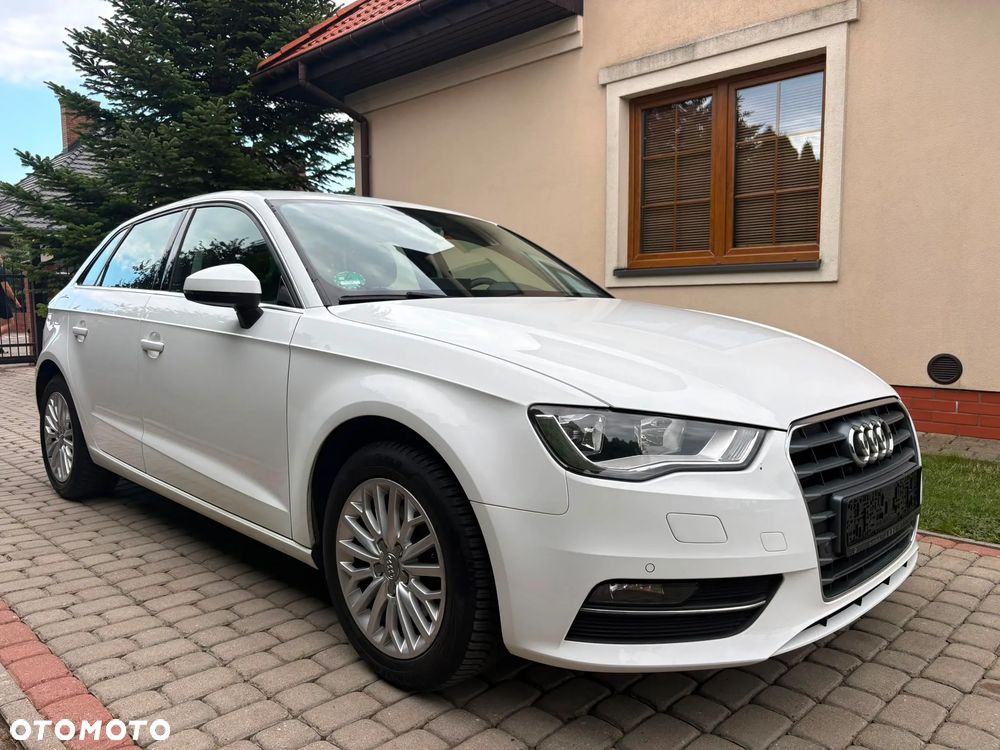 Audi A3 Sportback 1.2 TFSI S tronic Ambiente - 3